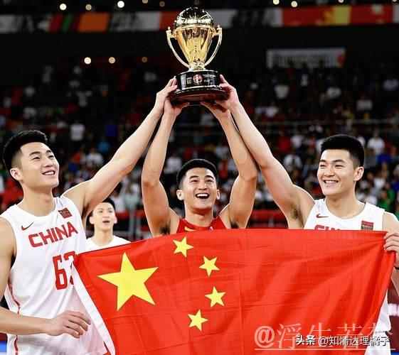 中国三人篮球男队勇夺亚洲杯第二名